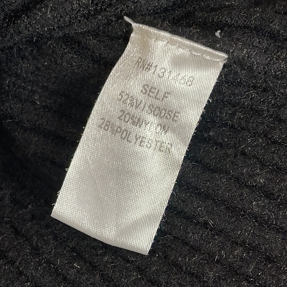 ❤️ SIX / FIFTY Sweater Top Size S - Picture 5 of 5